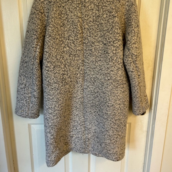 Trench coat - Picture 2 of 3